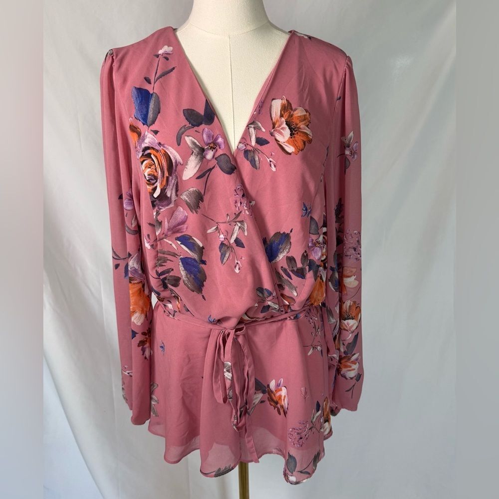 City Chic Dusty Rose Floral Faux Wrap Blouse Size 16